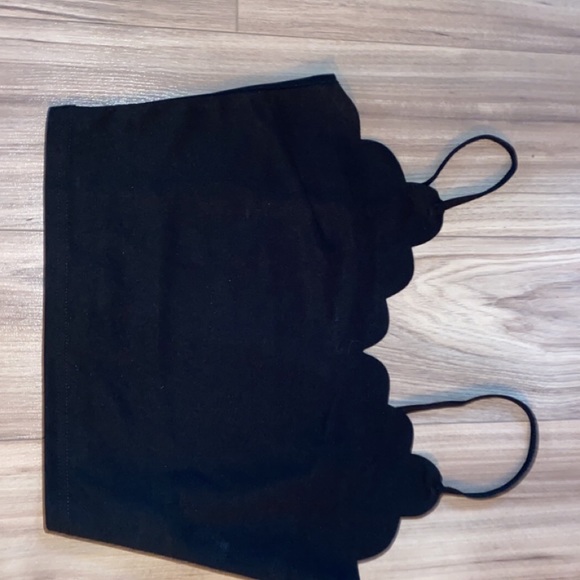 Shirt and shorts set- never worn - Picture 5 of 5